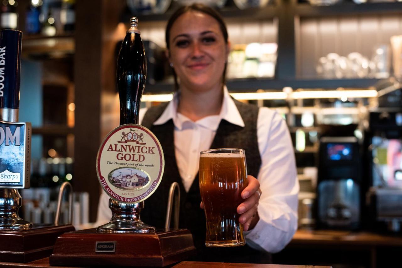 The Hog'S Head Inn - The Inn Collection Group Alnwick Bagian luar foto