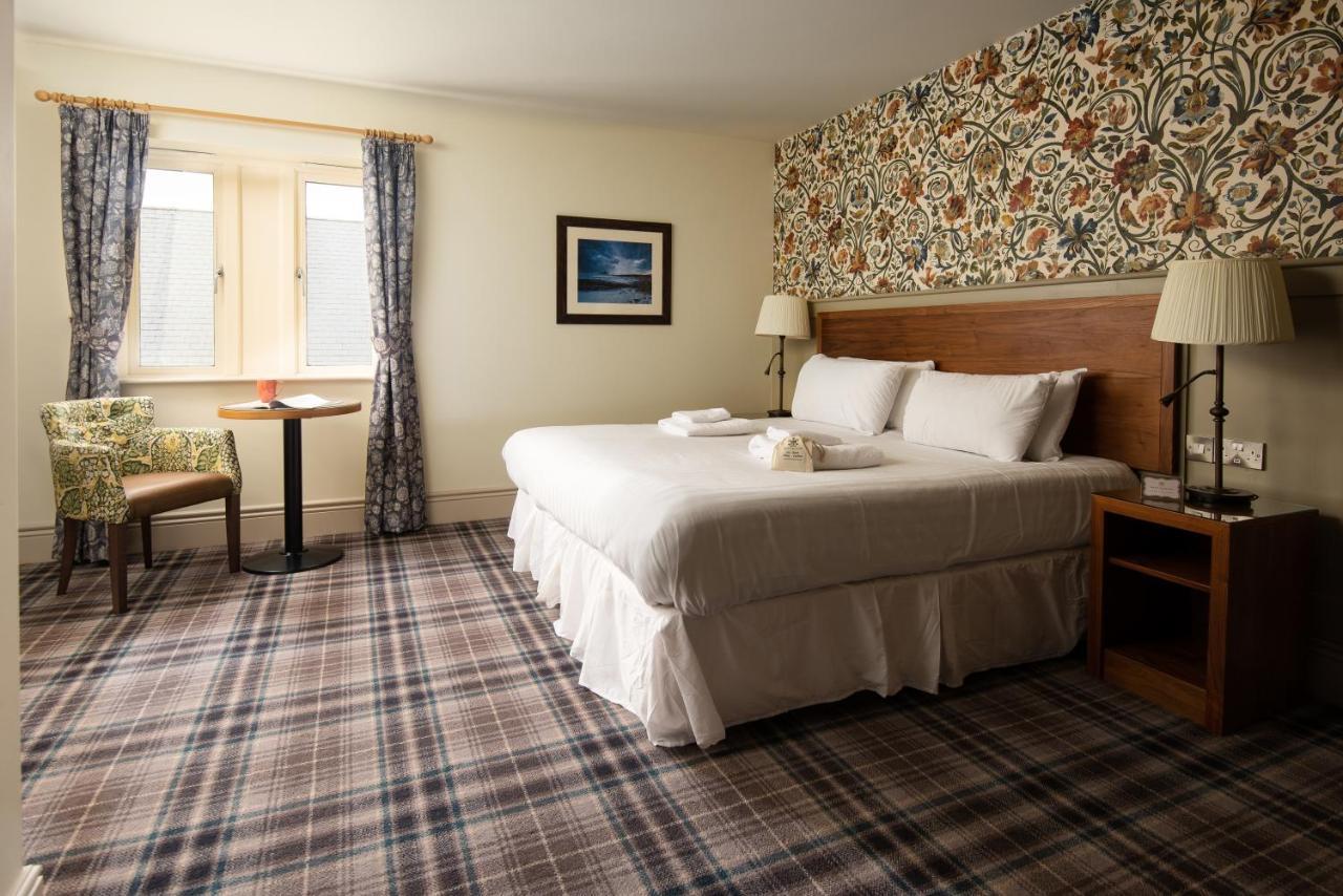 The Hog'S Head Inn - The Inn Collection Group Alnwick Bagian luar foto
